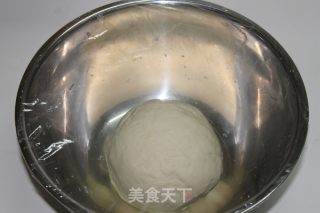 椒盐葱花卷的做法步骤：3