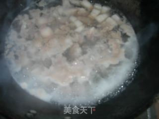 土豆烧肉的做法步骤：2