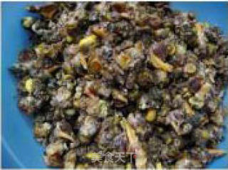 咸菜汁清蒸辣螺的做法步骤：2