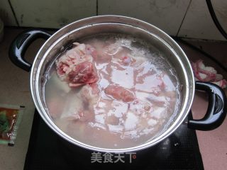 湘味红烧猪蹄的做法步骤：2