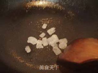 玫瑰花香红烧肉的做法步骤：4