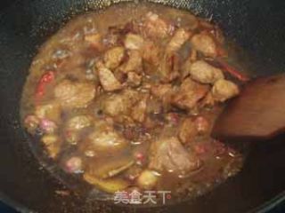 玫瑰花香红烧肉的做法步骤：4