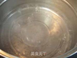 清炒紫香菜的做法步骤：2