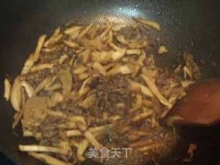 清炒紫香菜的做法步骤：2