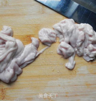 爆炒肥肠的做法步骤：2