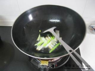 油焖大虾的做法步骤：2
