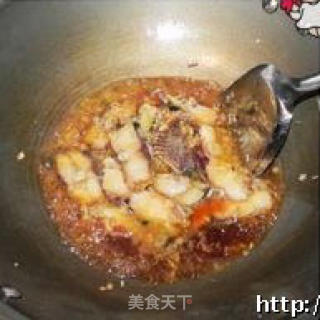 红烧鱼块的做法步骤：2