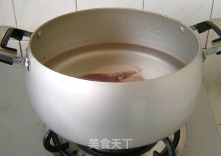宫廷香卤肉的做法步骤：2