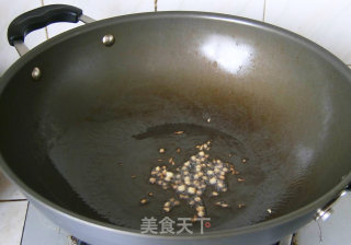 翡翠虾球的做法步骤：2
