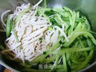 凉拌双丝的做法步骤：4