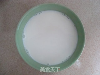 香滑细腻·入口即化的牛奶炖蛋的做法步骤：4