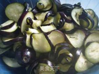 糖醋茄片的做法步骤：4