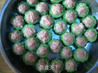 酿苦瓜的做法步骤：2