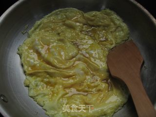 韭菜鸡蛋饺子的做法步骤：2