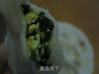 韭菜鸡蛋饺子的做法步骤：2