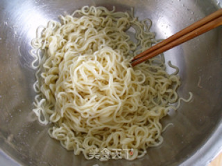 麻酱凉面的做法步骤：2