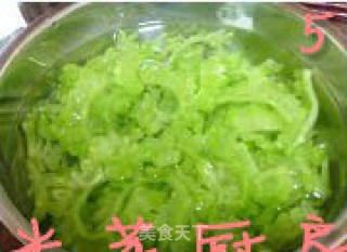 南昌风味炒苦瓜的做法步骤：4