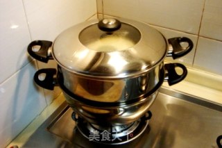 鲜牛奶白土司面包的做法步骤：3