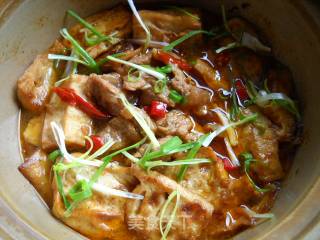 豆腐炖牛肉的做法步骤：2