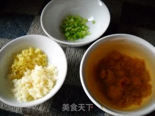 话梅汁蒜蓉茄子的做法步骤：2