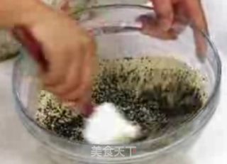 芝麻薄片饼干的做法步骤：2