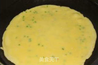 简版煎饼果子的做法步骤：3