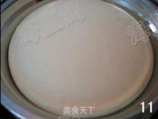 第一次蒸的大馒头的做法步骤：5