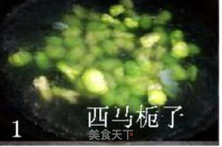 培根炒蚕豆的做法步骤：4