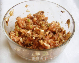 蛋羹蒸馄饨的做法步骤：2