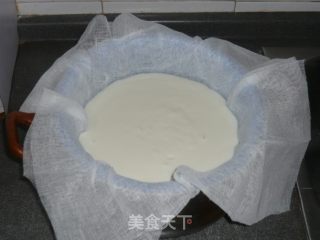 自制美味酸奶奶酪的做法步骤：3