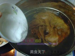 卤水乳鸽的做法步骤：2