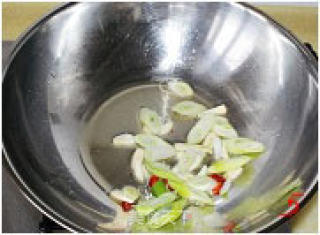 家常也美味----白菜虾皮豆腐的做法步骤：6