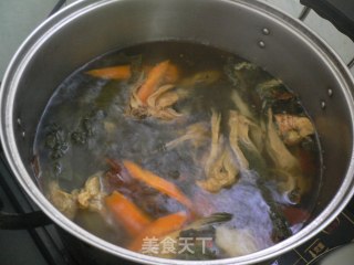菜干萝卜瘦肉汤的做法步骤：2