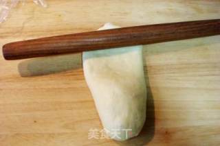 美味营养大面包的做法步骤：4
