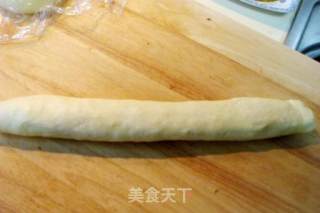 美味营养大面包的做法步骤：4