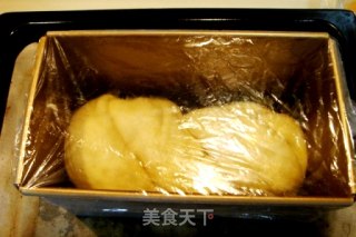 美味营养大面包的做法步骤：4
