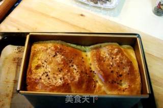 美味营养大面包的做法步骤：4