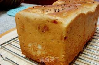 美味营养大面包的做法步骤：4