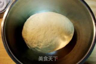 火腿葱花起司面包的做法步骤：2