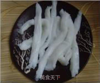 排骨蒸猪肠粉的做法步骤：3