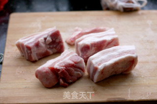秘制红烧肉的做法步骤：2