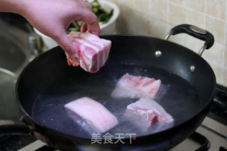 秘制红烧肉的做法步骤：2