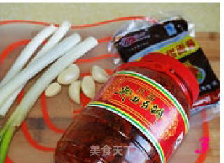 饭伴侣----香辣猪肉酱的做法步骤：7