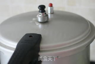 甜蜜蜜排骨的做法步骤：2