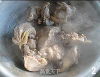 炒鸡腿的做法步骤：3