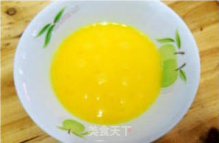 虾仁跑蛋拌饭的做法步骤：2