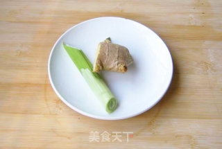 虾皮冬瓜的做法步骤：2