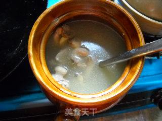 土豆炖鸡汤的做法步骤：2