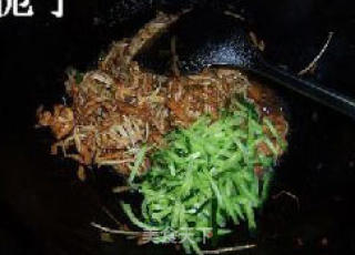 肉丝金针菇的做法步骤：2