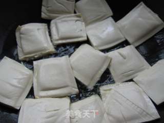 香煎豆腐的做法步骤：2